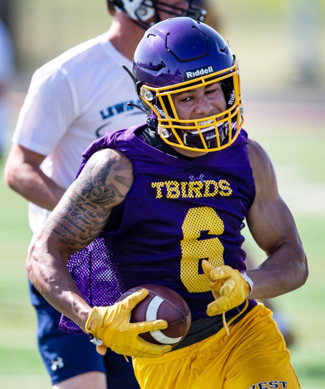 Bellevue West vs Lewis Central